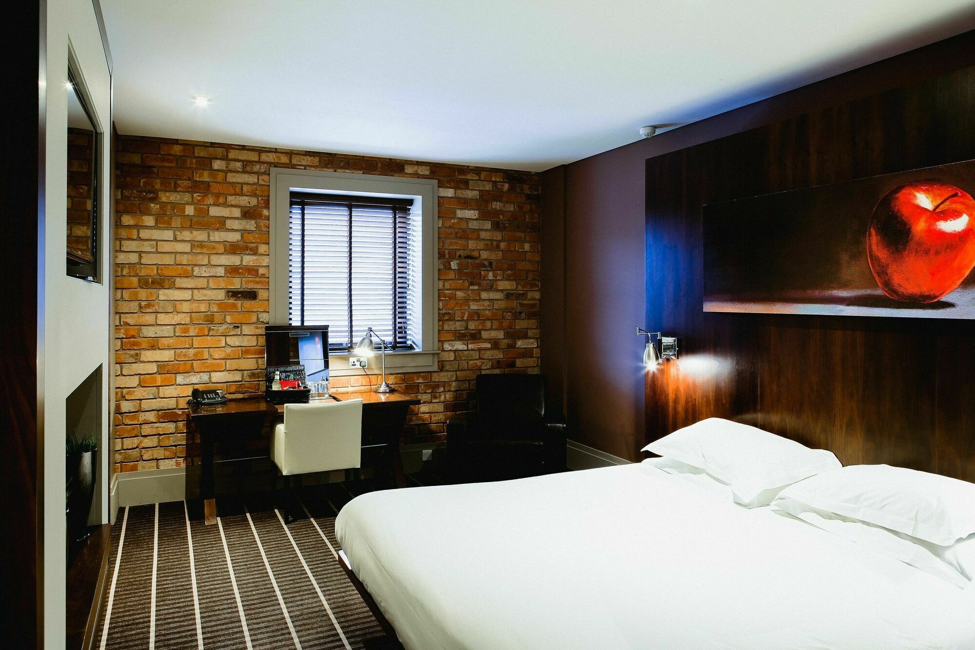 Mour Hotel Mansfield